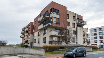 Prodej bytu 3+kk v osobním vlastnictví 85 m², Praha 10 - Dolní Měcholupy