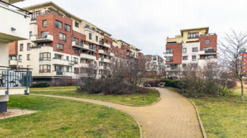 Prodej bytu 3+kk v osobním vlastnictví 85 m², Praha 10 - Dolní Měcholupy