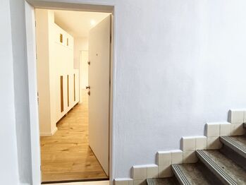 Vstup do bytu - Pronájem bytu 3+kk v osobním vlastnictví 51 m², Praha 10 - Malešice