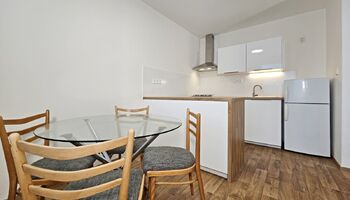 Pronájem bytu 3+1 v osobním vlastnictví 68 m², Praha 8 - Kobylisy