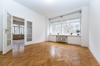 Pronájem bytu 4+1 v osobním vlastnictví 120 m², Praha 5 - Malá Strana