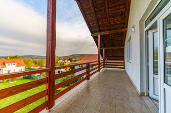 Prodej domu 273 m², Buš