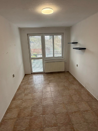 Prodej bytu 3+1 v družstevním vlastnictví 75 m², Hluboš