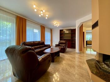 Prodej domu 445 m², Praha 5 - Stodůlky