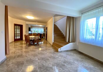 Prodej domu 445 m², Praha 5 - Stodůlky