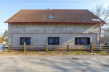 Prodej domu 250 m², Zlonice