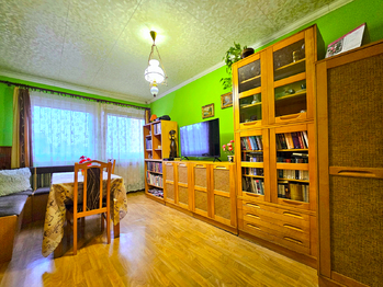 Prodej domu 140 m², Vroutek