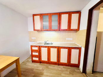 Prodej domu 85 m², Nenkovice