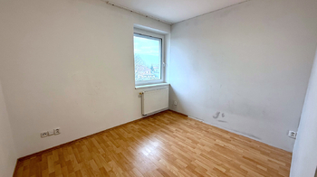 Pokoj - Prodej bytu 2+kk v osobním vlastnictví 60 m², Praha 9 - Horní Počernice