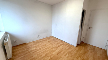 Pokoj - Prodej bytu 2+kk v osobním vlastnictví 60 m², Praha 9 - Horní Počernice