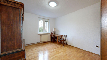 Pokoj - Prodej domu 435 m², Praha 9 - Horní Počernice