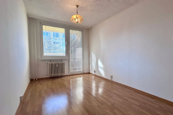 Pokoj s lodžií - Pronájem bytu 3+1 v osobním vlastnictví 68 m², Praha 9 - Vysočany