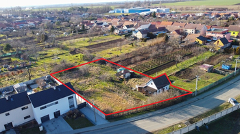 Prodej pozemku 1496 m², Hrušky