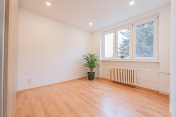 Pronájem bytu 2+1 v osobním vlastnictví 52 m², Kladno