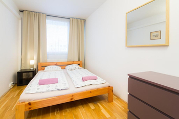 Menší ložnice - Pronájem bytu 3+kk v osobním vlastnictví 76 m², Praha 3 - Žižkov