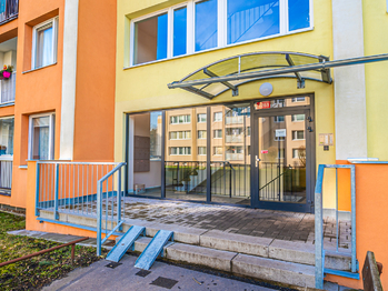 Prodej bytu 2+kk v osobním vlastnictví 47 m², Kladno