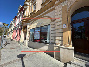 Pronájem kancelářských prostor 218 m², Vsetín