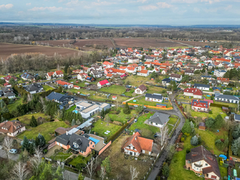 Prodej pozemku 829 m², Hradištko