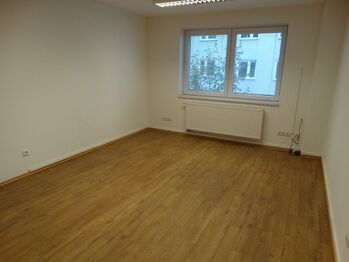 Pronájem kancelářských prostor 41 m², Pardubice