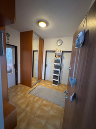 Prodej bytu 2+kk v osobním vlastnictví 53 m², Hostivice