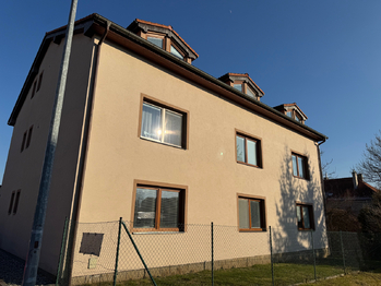 Prodej bytu 2+kk v osobním vlastnictví 53 m², Hostivice