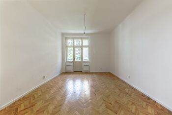 Prodej bytu 2+kk v osobním vlastnictví 56 m², Praha 10 - Vršovice