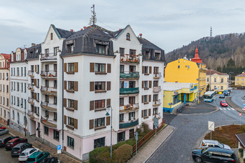 Prodej bytu 2+kk v osobním vlastnictví 76 m², Karlovy Vary