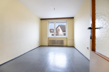 Prodej bytu 3+1 v osobním vlastnictví 83 m², Praha 5 - Smíchov