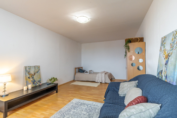 Prodej bytu 3+kk v osobním vlastnictví 75 m², Praha 5 - Stodůlky