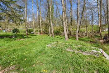 Prodej pozemku 893 m², Plzeň