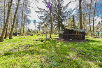 Prodej pozemku 893 m², Plzeň