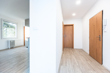 Pronájem bytu 3+kk v osobním vlastnictví 58 m², Praha 8 - Karlín