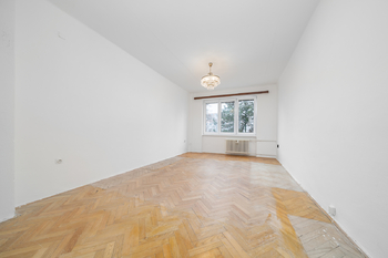 Prodej bytu 2+1 v osobním vlastnictví 54 m², Praha 4 - Michle