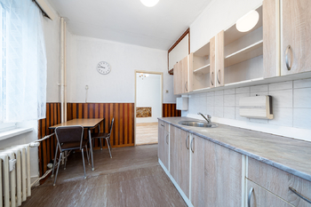 Prodej bytu 2+1 v osobním vlastnictví 54 m², Praha 4 - Michle