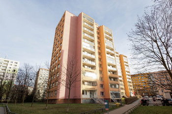 Prodej bytu 3+1 v osobním vlastnictví 85 m², Praha 5 - Hlubočepy