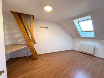 Pronájem domu 135 m², Kounice