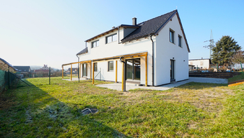 Prodej domu 185 m², Kostelec nad Labem