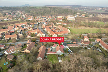 Prodej domu 234 m², Sazená