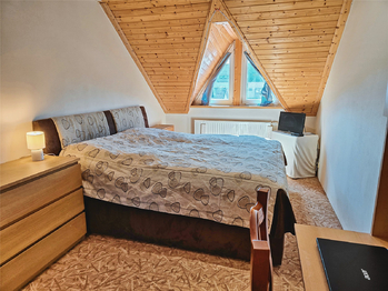 Podkroví 3. pokoj - ložnice - Prodej domu 161 m², Syrovice