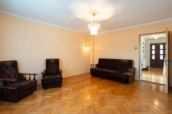 Prodej domu 195 m², Zádveřice-Raková