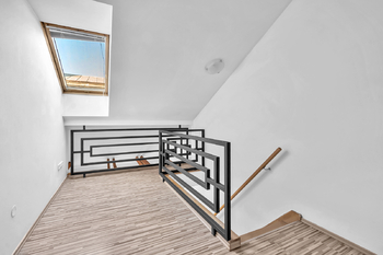 Prodej nájemního domu 275 m², Kolín