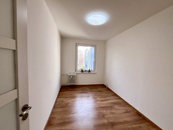 Pronájem bytu 2+1 v družstevním vlastnictví 54 m², Praha 9 - Prosek