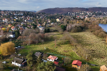 Prodej pozemku 2120 m², Černošice