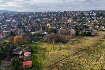 Prodej pozemku 2120 m², Černošice