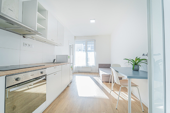 Pronájem bytu 2+kk v družstevním vlastnictví 52 m², Praha 4 - Modřany