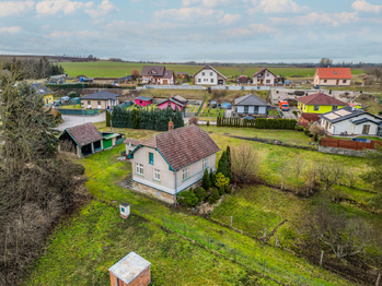 Prodej domu 90 m², Hořiněves