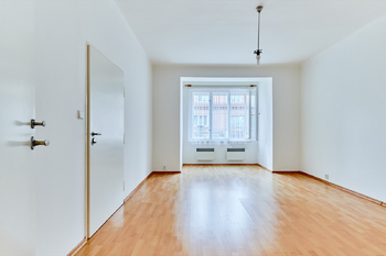1.NP - ložnice 2 - Prodej domu 171 m², Praha 10 - Hostivař