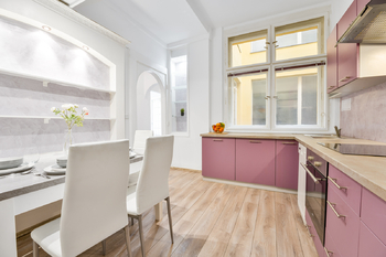 Prodej bytu 2+1 v osobním vlastnictví 84 m², Praha 1 - Staré Město