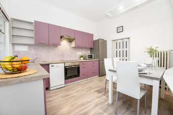 Prodej bytu 2+1 v osobním vlastnictví 84 m², Praha 1 - Staré Město