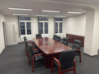 Prodej skladovacích prostor 2300 m², Rotava